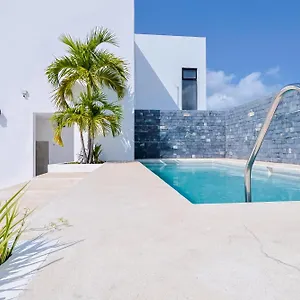 Arkana 9 Hotel